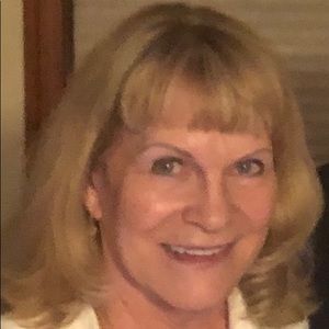 Meet your Posher, Regina